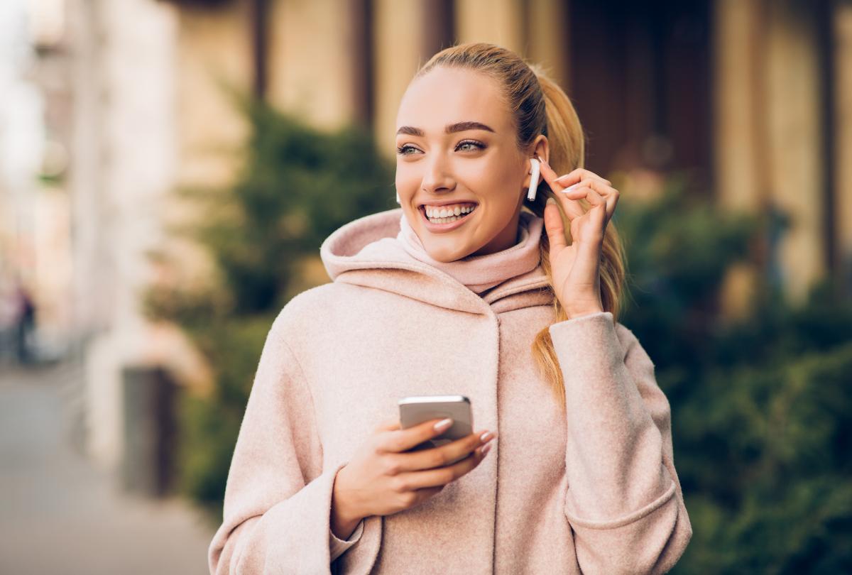 banner of Exploring the World of Wireless Earbuds